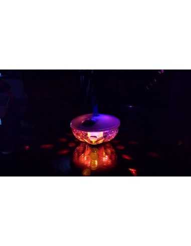 Luz flotante solar